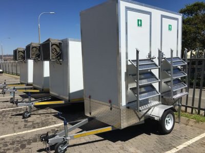 Coldrooms-and-toilet-at-imagebuild-400x300